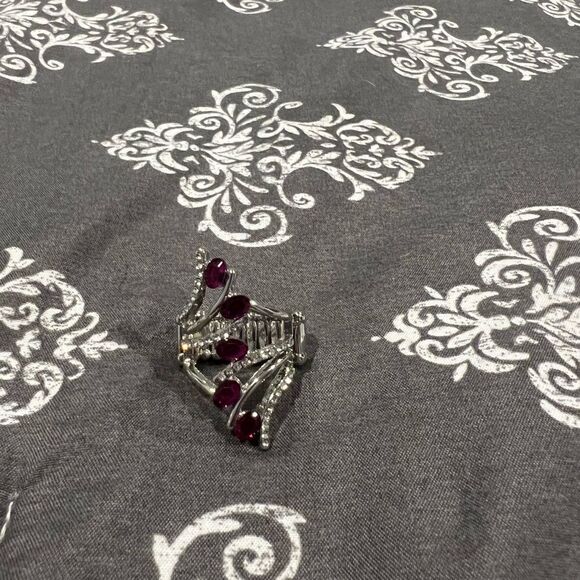 Purple Expandable Ring  - Picture 1 of 2